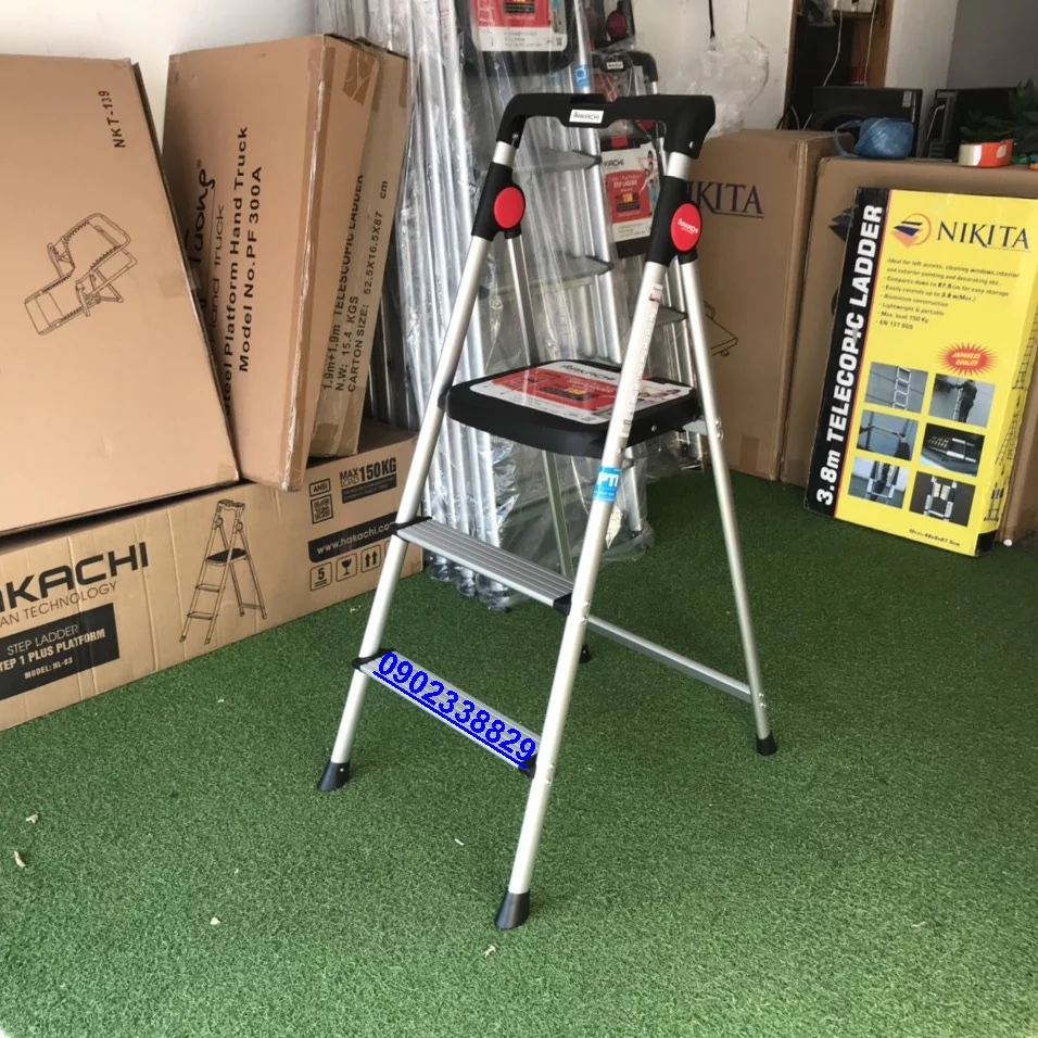 Thang ghế hakachi 3 bậc HL-03